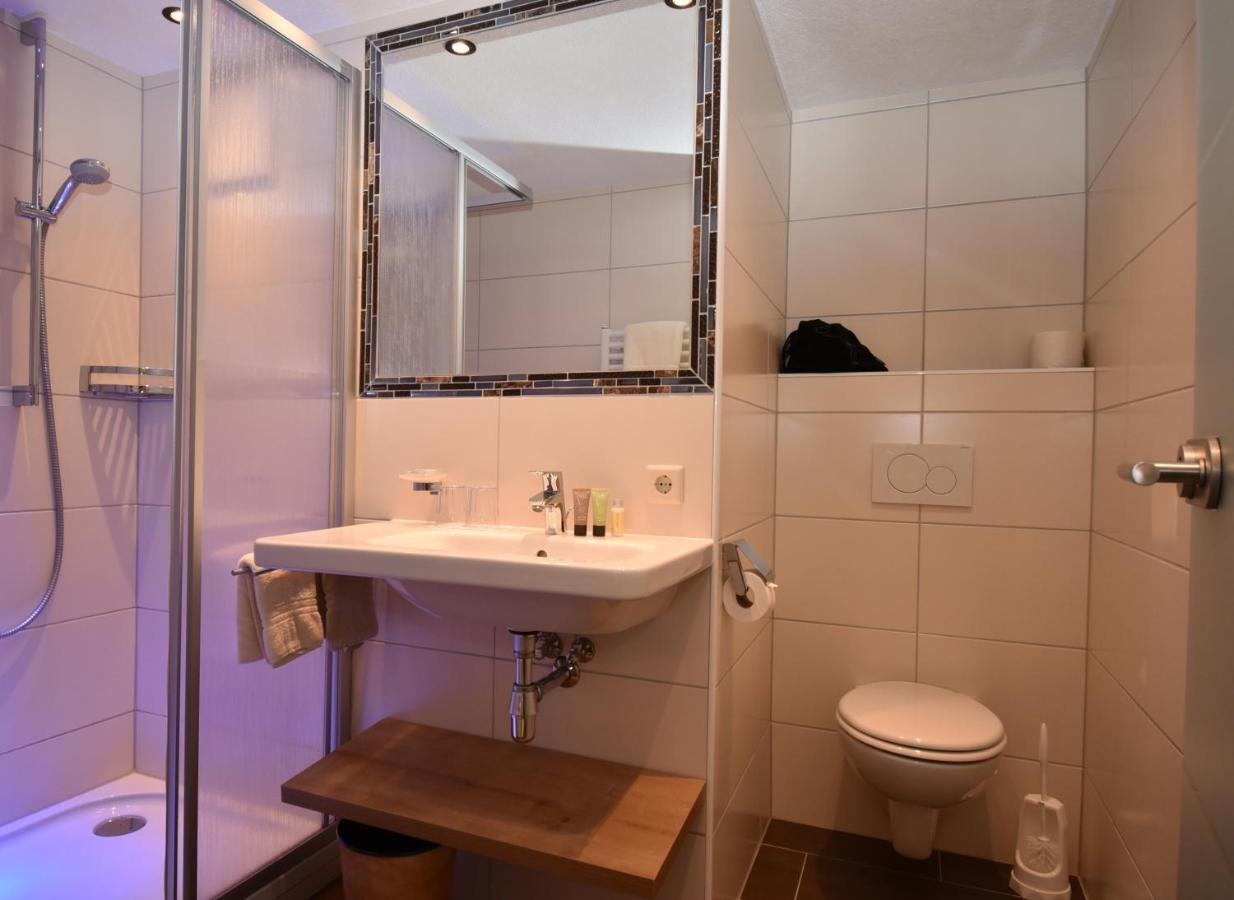 Haus Hubertus Apartment Galtur Bagian luar foto
