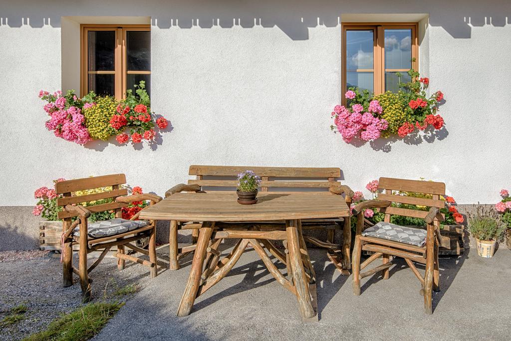 Haus Hubertus Apartment Galtur Bagian luar foto