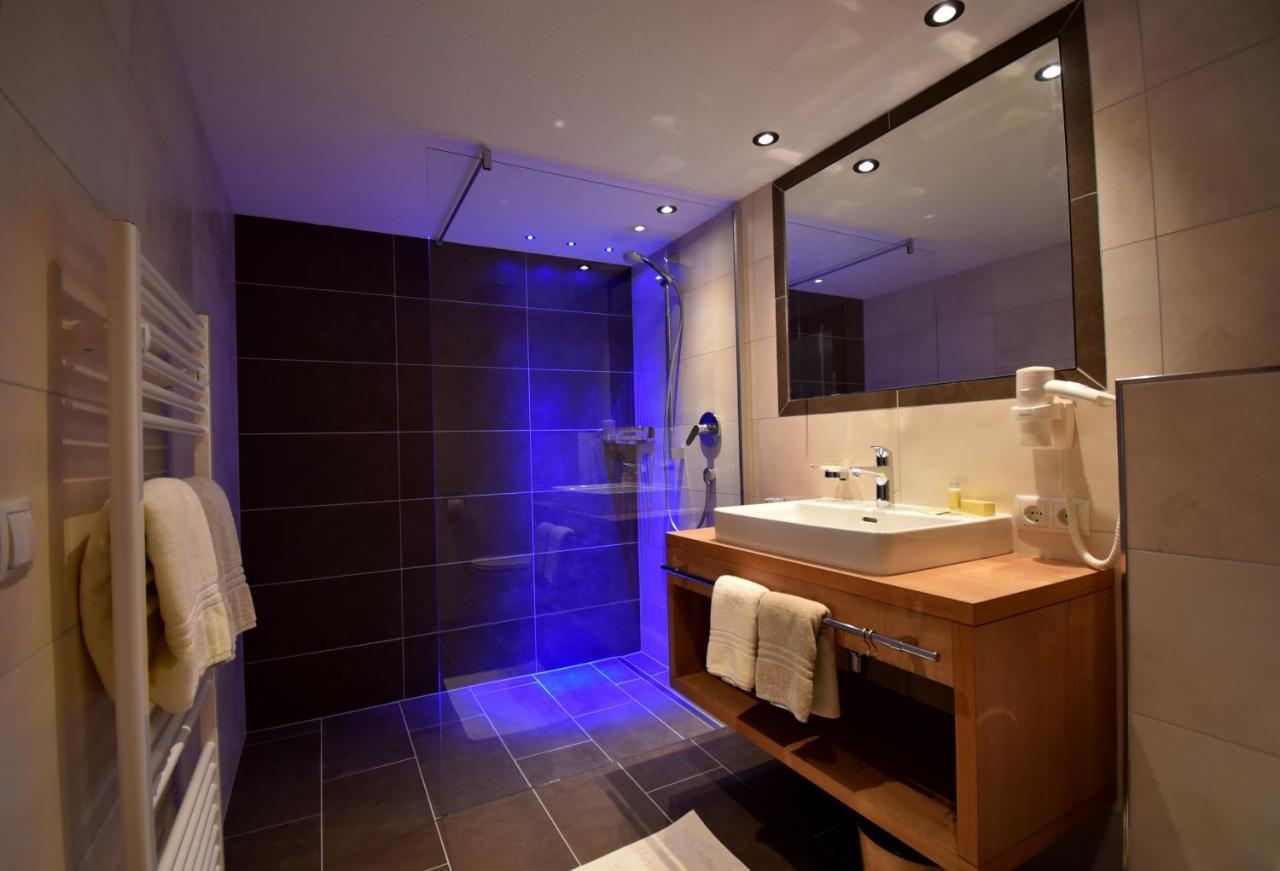 Haus Hubertus Apartment Galtur Bagian luar foto